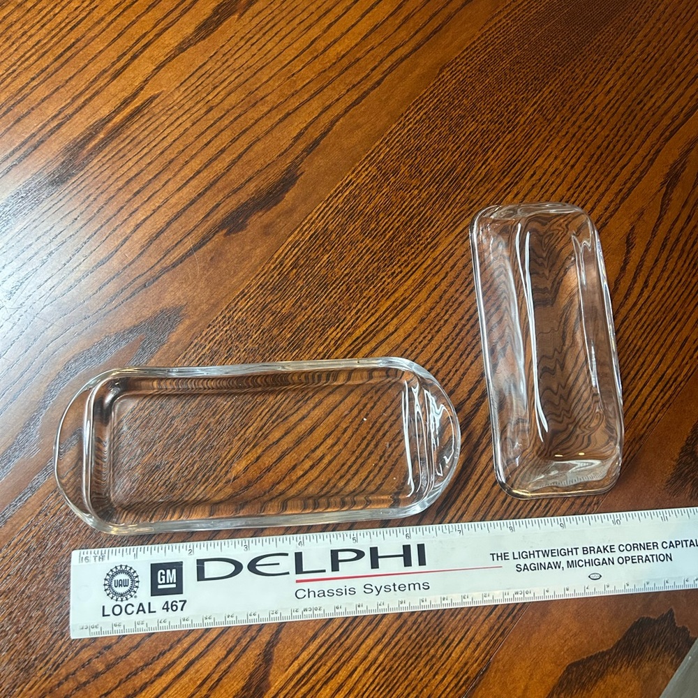 Elegant Clear Glass Butter Dish - Picture 7 of 11